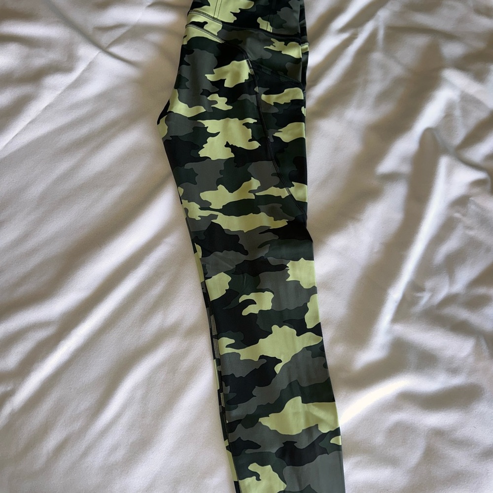 lululemon athletica fast and free tight 25” Leggings